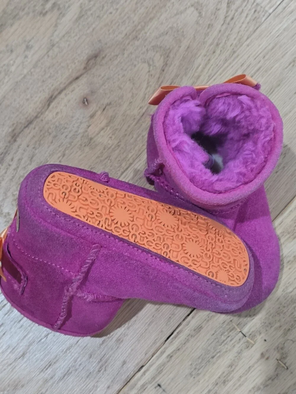 UGG Jesse Bow Pink Suede Orange Satin Bow Infant Booties Size 4/5